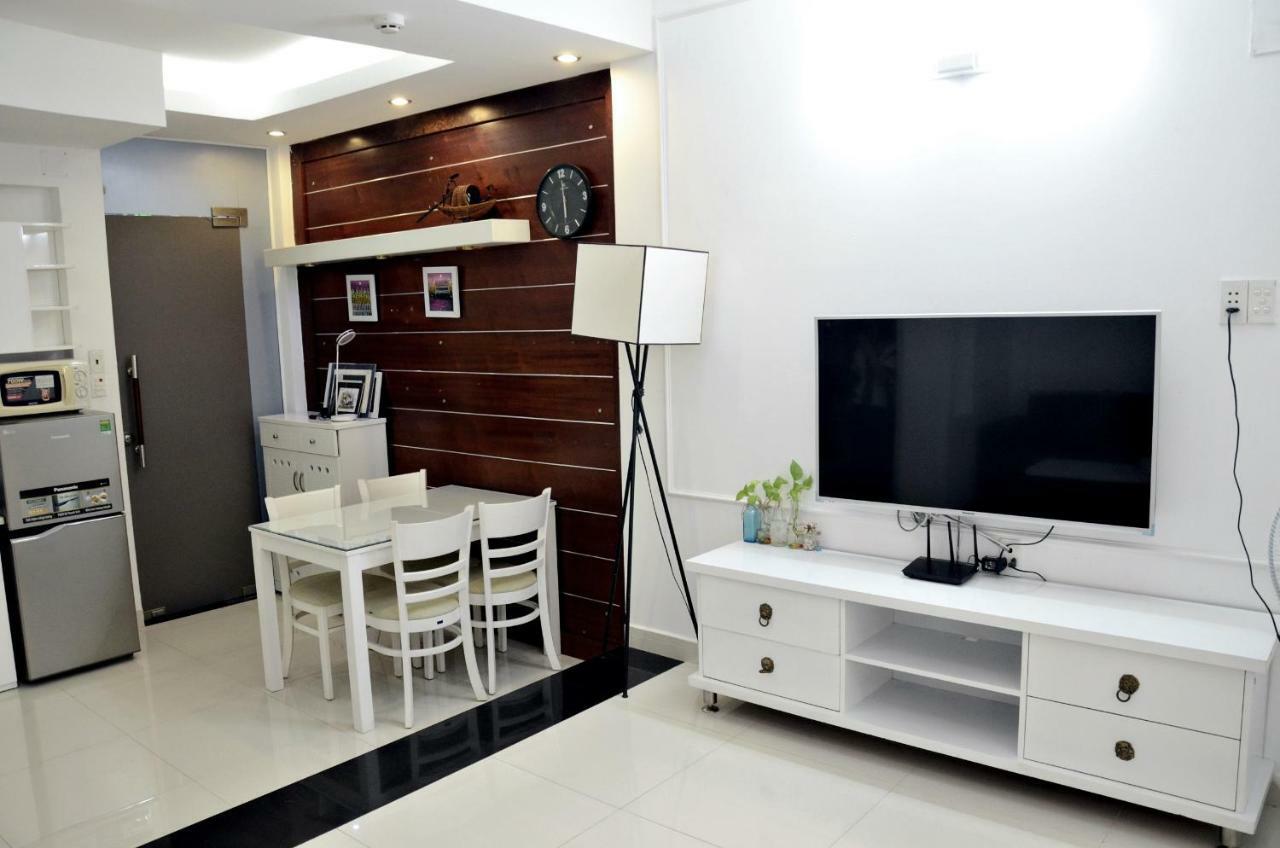 Smiley Apartment 8 Cidade de Ho Chi Minh Exterior foto